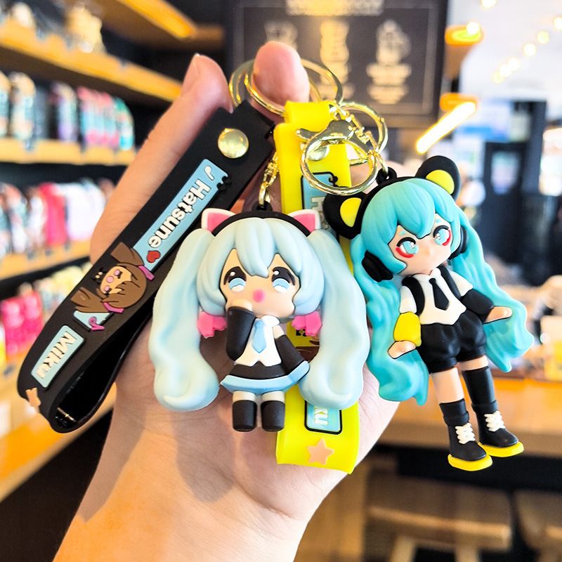 Hatsune Miku Schlüsselanhänger – Model Kit Cars Bewertung und Preis