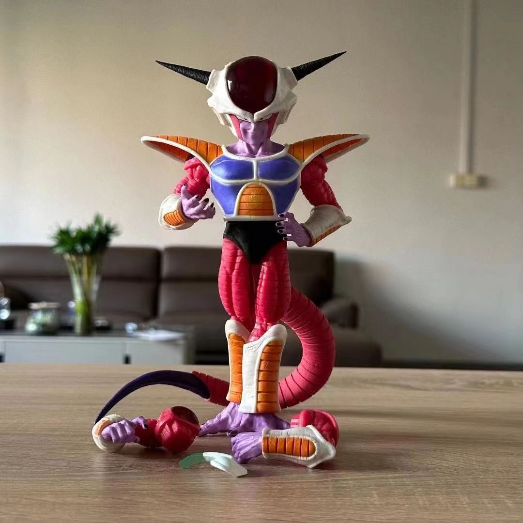 Auf lager Anime Dragon Ball Z  – Model Kit Frieza Bewertung und Preis