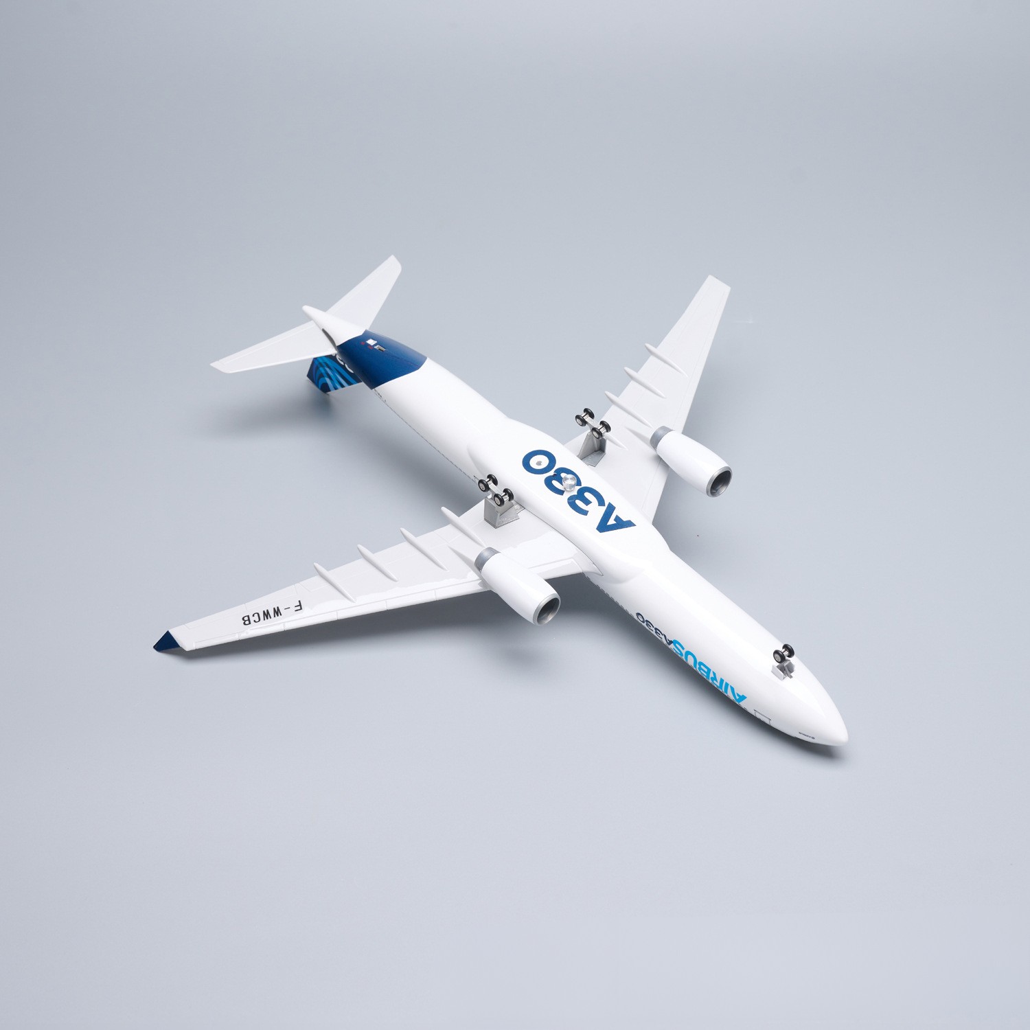 47cm Großes Prototyp-Modell A3 – Model Kit Plane Bewertung und Preis