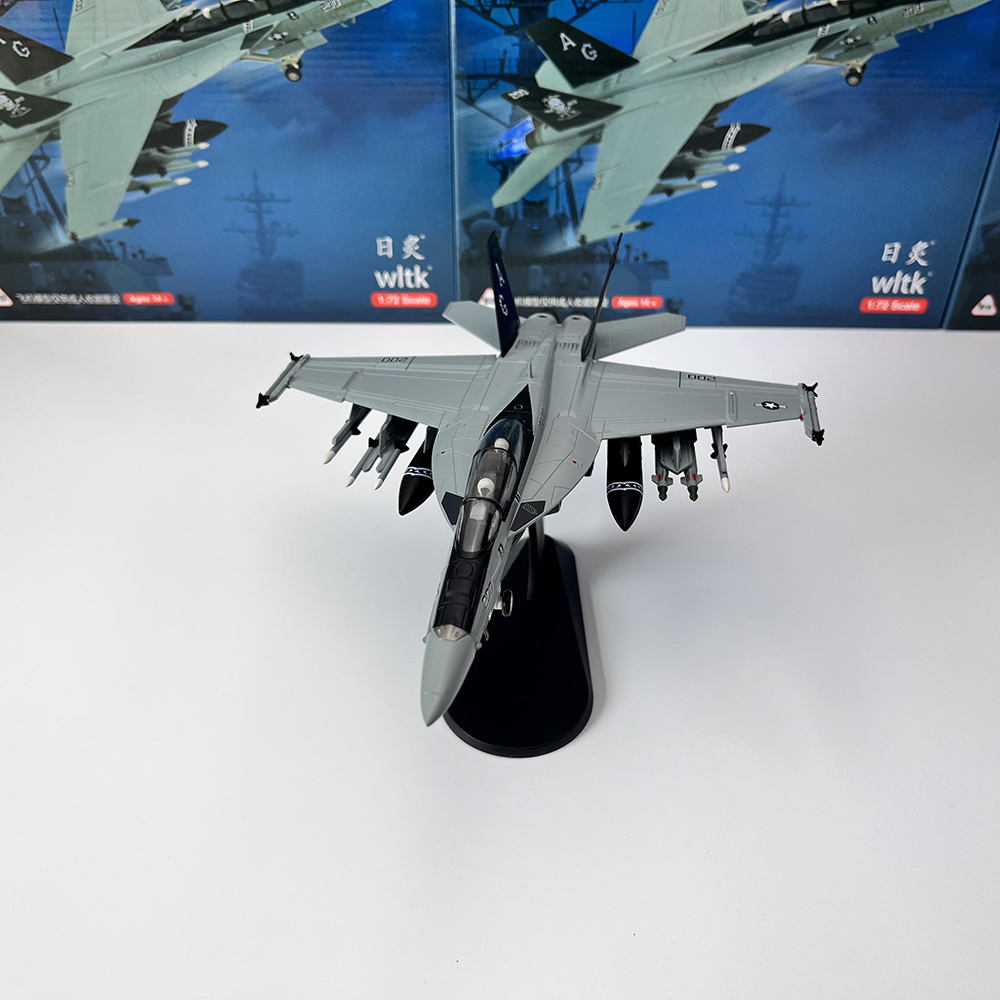 1/72 Maßstab U.S. F/A-18F Horn – Model Kit Plane Bewertung und Preis