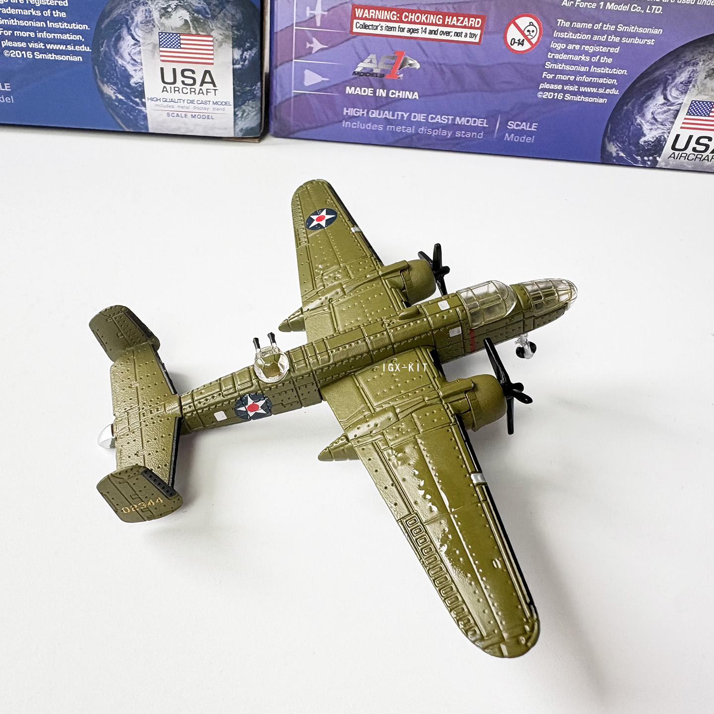 1/200 Maßstab WWII U.S. B-25 M – Model Kit Plane Bewertung und Preis