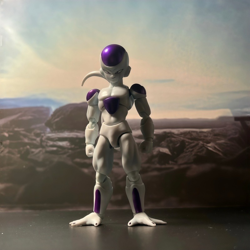 Original Bandai S.H.Figuarts D – Model Kit Frieza Bewertung und Preis