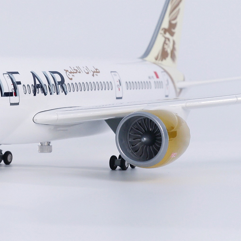 43 cm großes Gulf Airways B787 – Model Kit Plane Bewertung und Preis